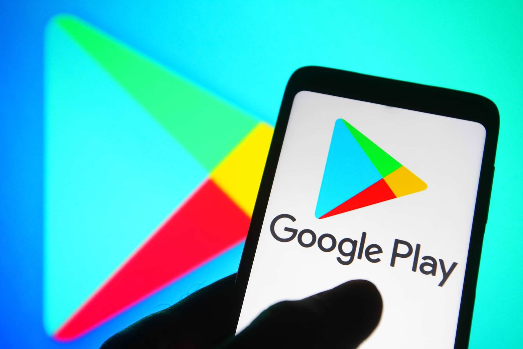 Google Play prohibió a los desarrolladores rusos descargar y actualizar aplicaciones pagas Google Play prohibió a los desarrolladores rusos descargar y actualizar aplicaciones pagas