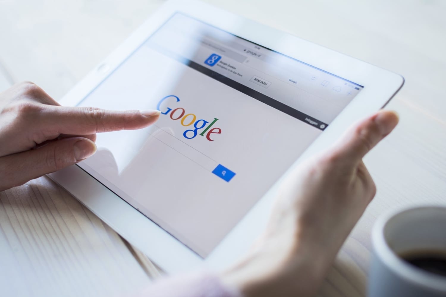 Google permite a los usuarios eliminar información personal de los resultados de búsqueda Google permite a los usuarios eliminar información personal de los resultados de búsqueda