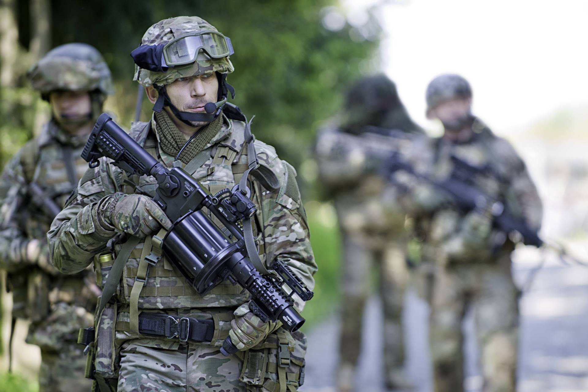 Las Fuerzas Armadas de Ucrania utilizan lanzagranadas polacos RGP-40 de calibre 40 × 46 mm en la parte delantera Las Fuerzas Armadas de Ucrania utilizan lanzagranadas polacos RGP-40 de calibre 40 × 46 mm en la parte delantera