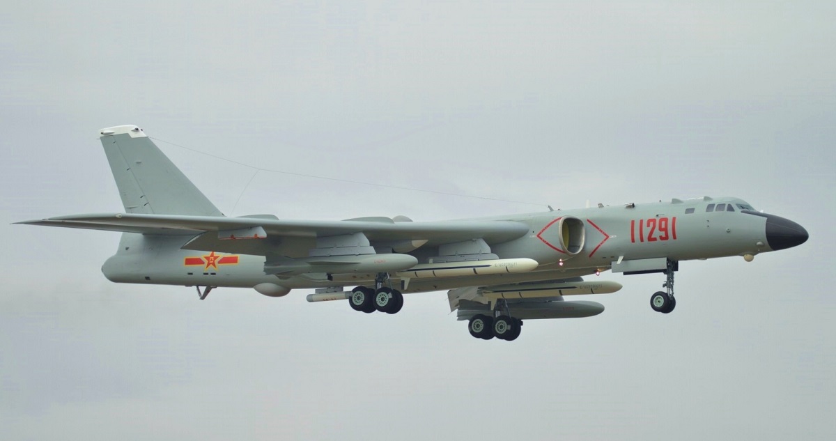Bombarderos nucleares H-6 escoltados por cazas J-10, J-16 y buques de guerra chinos se aproximaron a Taiwán - los aviones cruzaron la zona de identificación de defensa aérea Bombarderos nucleares H-6 escoltados por cazas J-10, J-16 y buques de guerra chinos se aproximaron a Taiwán - los aviones cruzaron la zona de identificación de defensa aérea