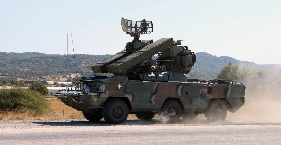 Grecia ha cancelado un contrato con Rusia por valor de 110 millones de dólares y tiene previsto desguazar los sistemas de misiles tierra-aire Osa y Tor-M1, de fabricación soviética, valorados en más de 1.000 millones de dólares. Grecia ha cancelado un contrato con Rusia por valor de 110 millones de dólares y tiene previsto desguazar los sistemas de misiles tierra-aire Osa y Tor-M1, de fabricación soviética, valorados en más de 1.000 millones de dólares.