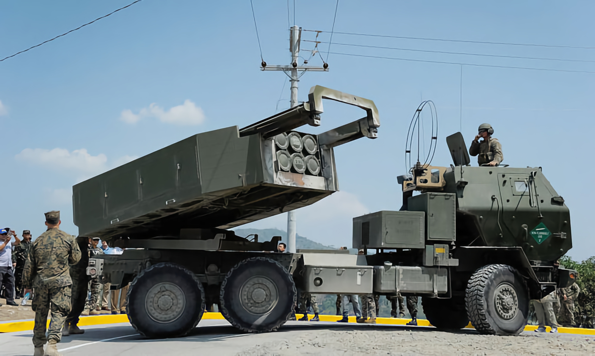 HIMARS MLRS, lanchas patrulleras y proyectiles de artillería: Estados Unidos anuncia nuevo paquete de ayuda militar para Ucrania HIMARS MLRS, lanchas patrulleras y proyectiles de artillería: Estados Unidos anuncia nuevo paquete de ayuda militar para Ucrania