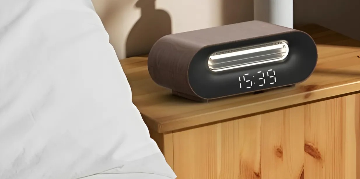 Homiffi: un centro de descanso que combina ventilador, calefactor, altavoz Bluetooth, cargador inalámbrico y lámpara. Homiffi: un centro de descanso que combina ventilador, calefactor, altavoz Bluetooth, cargador inalámbrico y lámpara.
