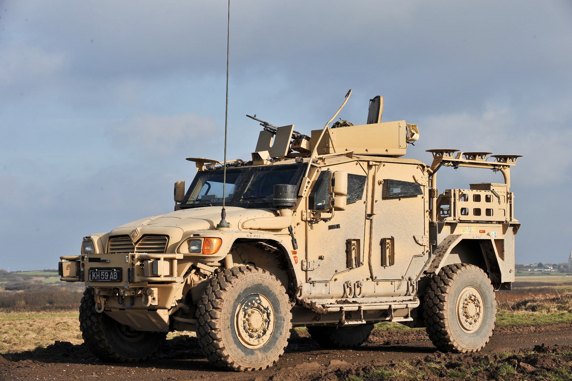 Las Fuerzas Armadas de Ucrania utilizan vehículos blindados británicos Husky TSV en el frente (video) Las Fuerzas Armadas de Ucrania utilizan vehículos blindados británicos Husky TSV en el frente (video)