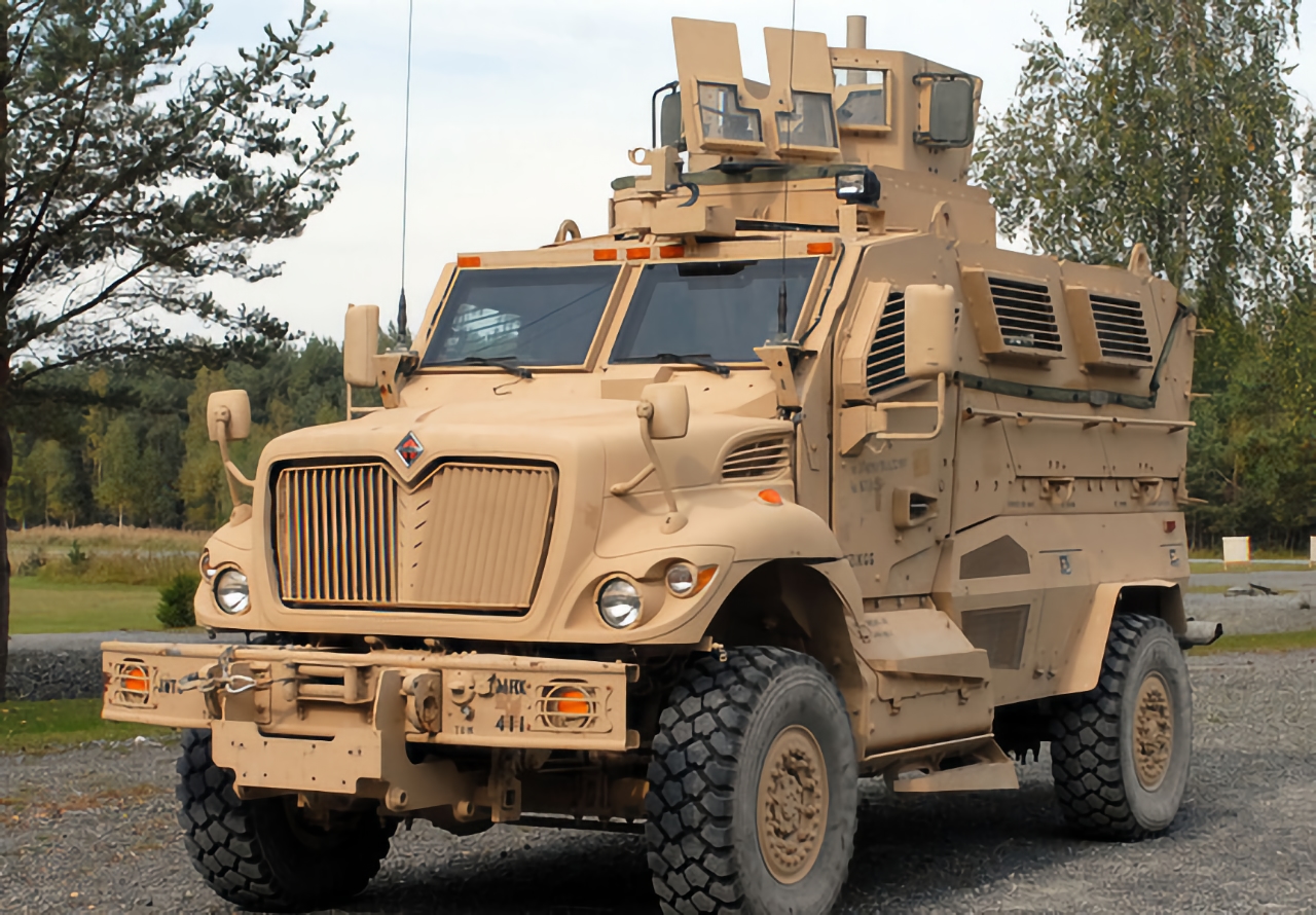 Las AFU utilizan vehículos blindados avanzados US International MaxxPro Las AFU utilizan vehículos blindados avanzados US International MaxxPro