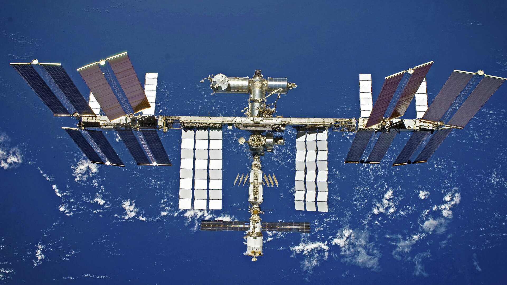 La ISS asusta a los residentes del oeste de Ucrania durante la alerta antiaérea: la estación se confunde con drones enemigos La ISS asusta a los residentes del oeste de Ucrania durante la alerta antiaérea: la estación se confunde con drones enemigos