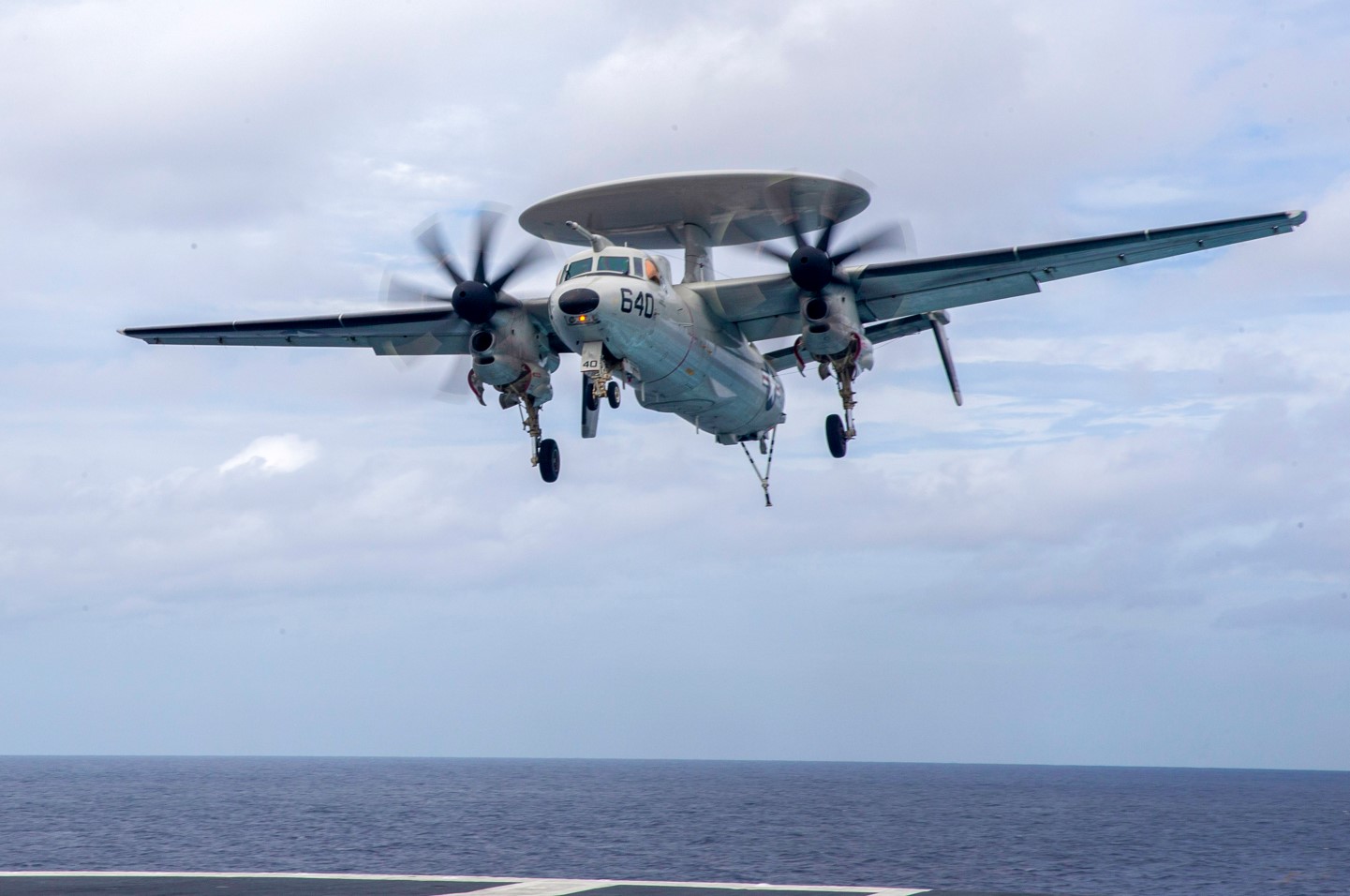 El Departamento de Estado de EE.UU. aprueba la venta a Japón de aviones espía E-2D Advanced Hawkeye por valor de 1.400 millones de dólares