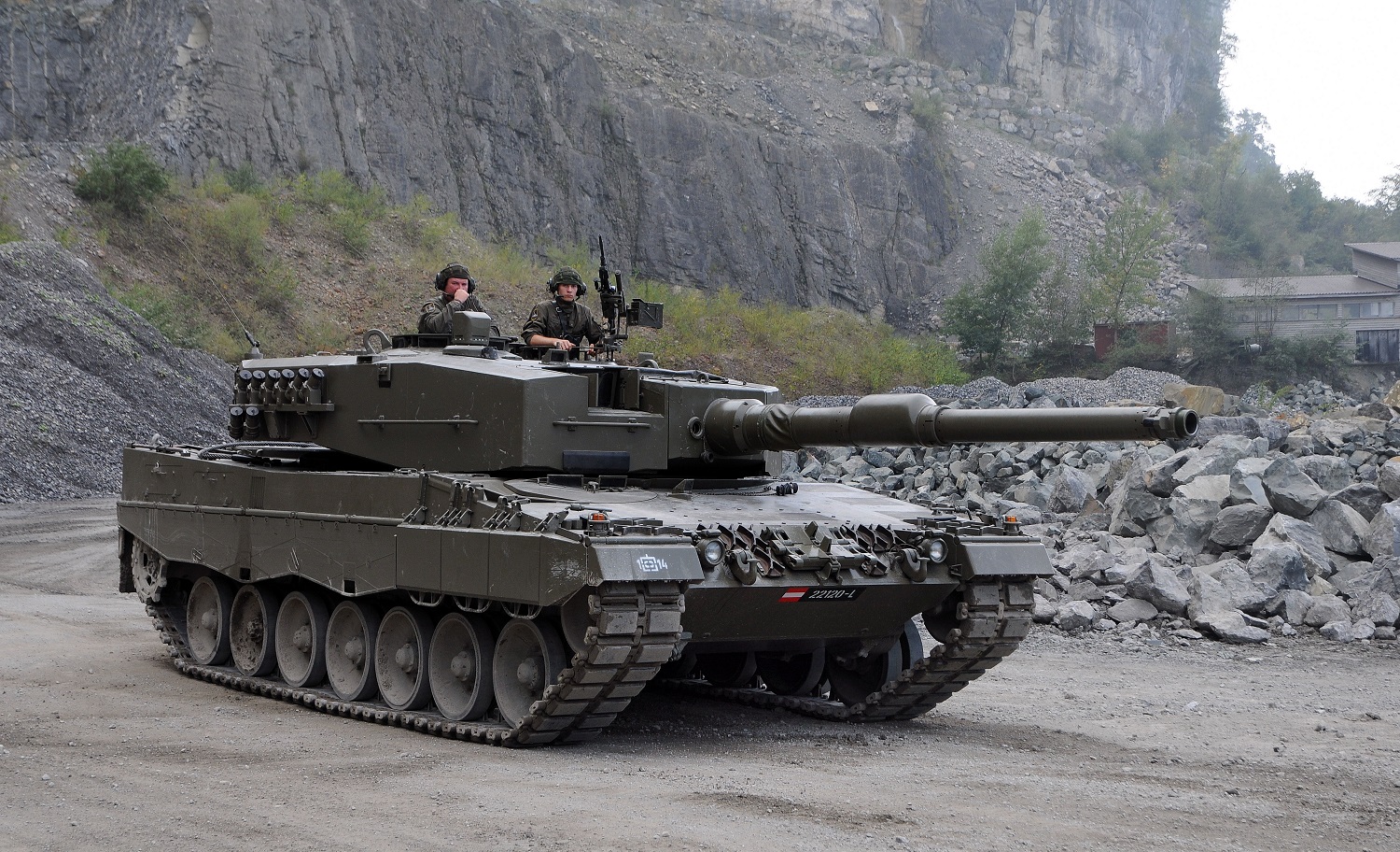 España no entregará el Leopard 2A4 a Ucrania: los tanques están en pésimas condiciones y no pueden ser mejorados España no entregará el Leopard 2A4 a Ucrania: los tanques están en pésimas condiciones y no pueden ser mejorados