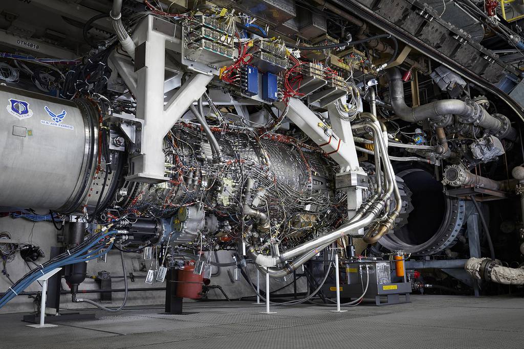 Boeing, Lockheed Martin, Northrop Grumman, General Electric y Pratt & Whitney obtienen casi 5.000 millones de dólares para desarrollar el motor del caza de sexta generación Boeing, Lockheed Martin, Northrop Grumman, General Electric y Pratt & Whitney obtienen casi 5.000 millones de dólares para desarrollar el motor del caza de sexta generación
