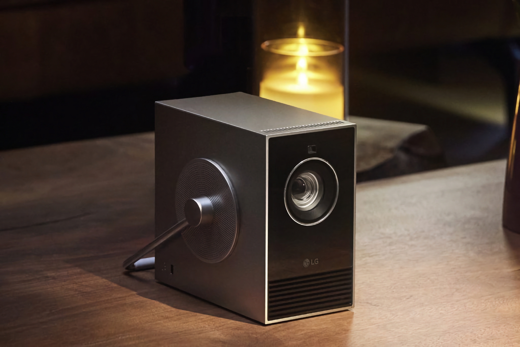 LG CineBeam Qube: Proyector de 120 pulgadas con resolución 4K LG CineBeam Qube: Proyector de 120 pulgadas con resolución 4K