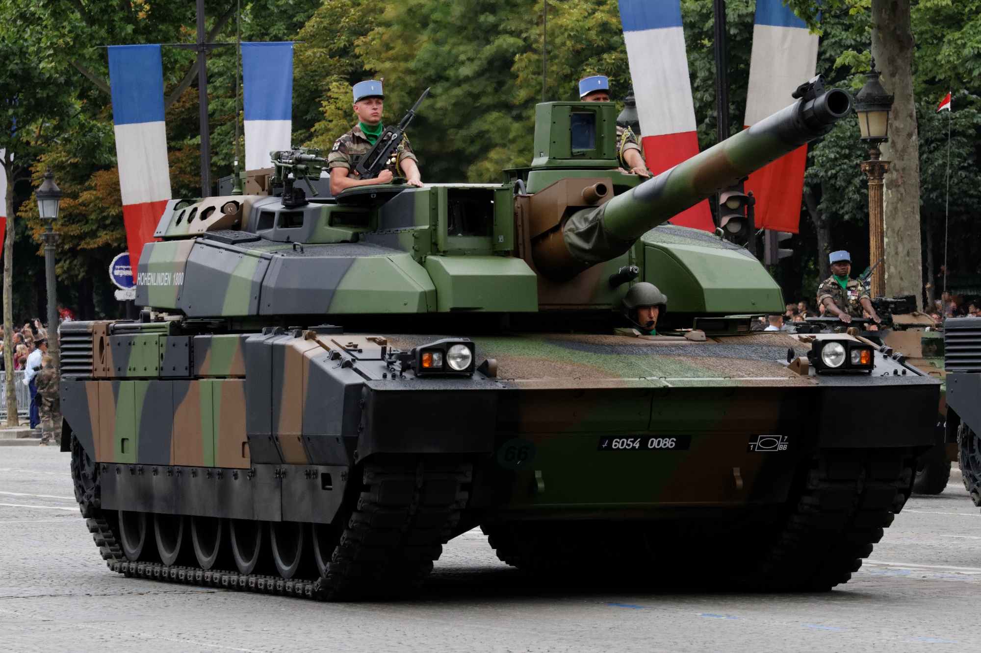 No sólo Challenger 2 y Leopard 2: Ucrania puede recibir tanques franceses Leclerc