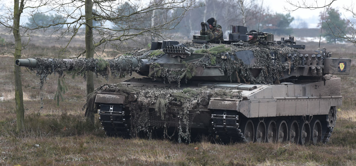 El ejército ucraniano dispara por primera vez tanques Leopard 2 El ejército ucraniano dispara por primera vez tanques Leopard 2