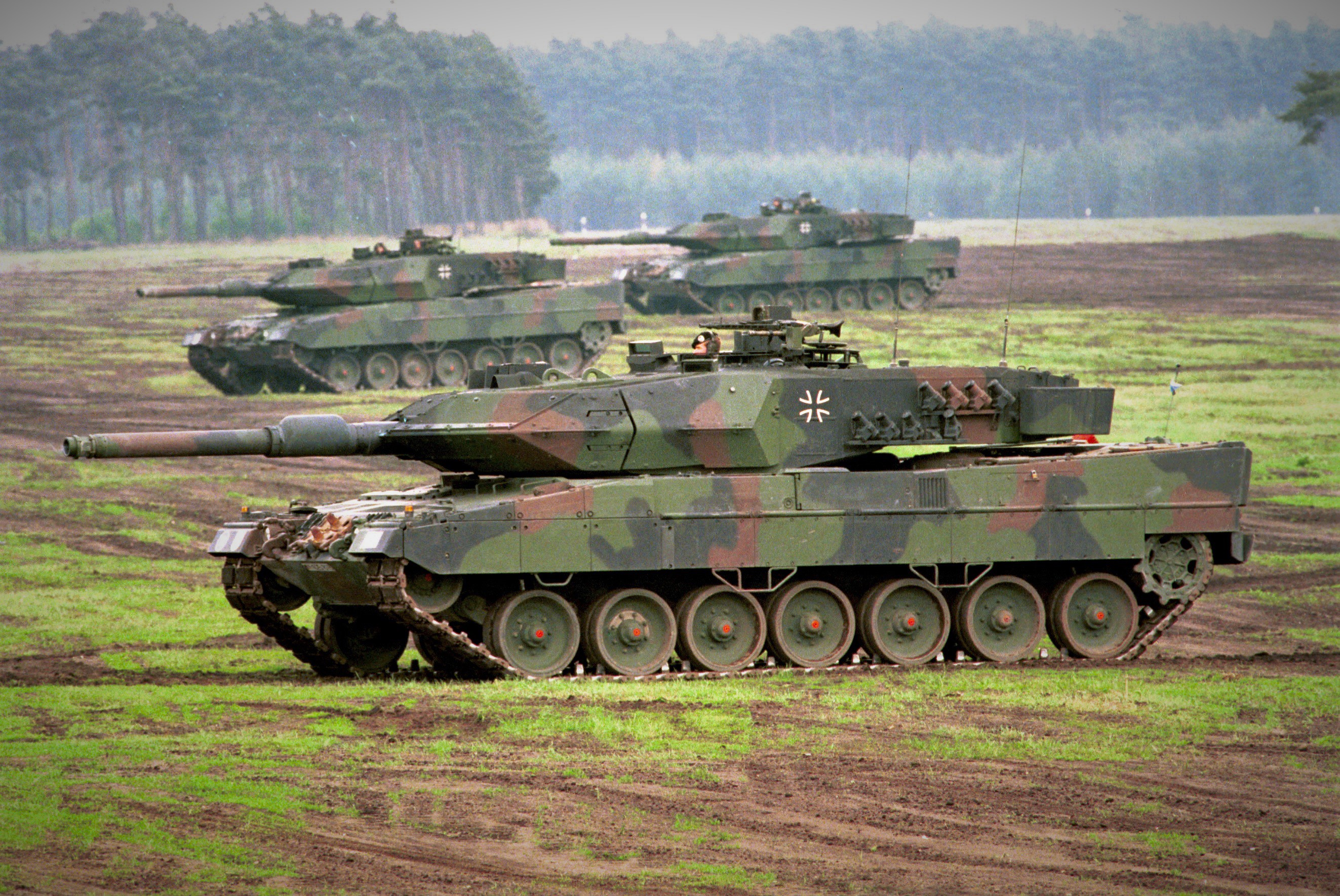 Olaf Scholz no aprueba la venta de tanques Leopard 2A7m Leopard 1 y Marder BMP a Ucrania, a pesar de dos contratos por valor de casi 2.000 millones de euros Olaf Scholz no aprueba la venta de tanques Leopard 2A7m Leopard 1 y Marder BMP a Ucrania, a pesar de dos contratos por valor de casi 2.000 millones de euros