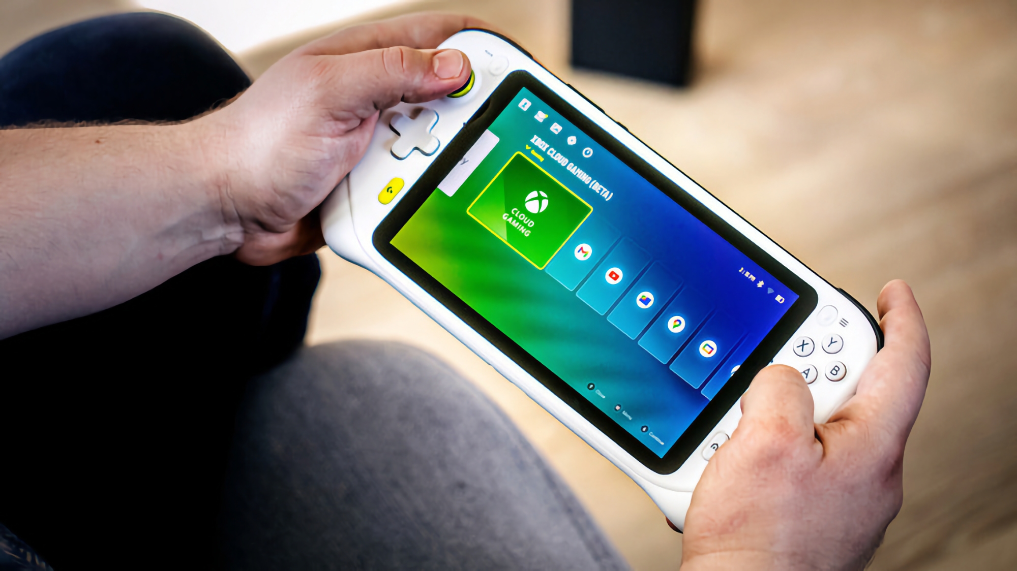 Logitech G Cloud debuta en Europa: una consola de juegos con pantalla de 7 pulgadas, sistema operativo Android a bordo y compatibilidad con Nvidia Geforce Now y Xbox Cloud. Logitech G Cloud debuta en Europa: una consola de juegos con pantalla de 7 pulgadas, sistema operativo Android a bordo y compatibilidad con Nvidia Geforce Now y Xbox Cloud.