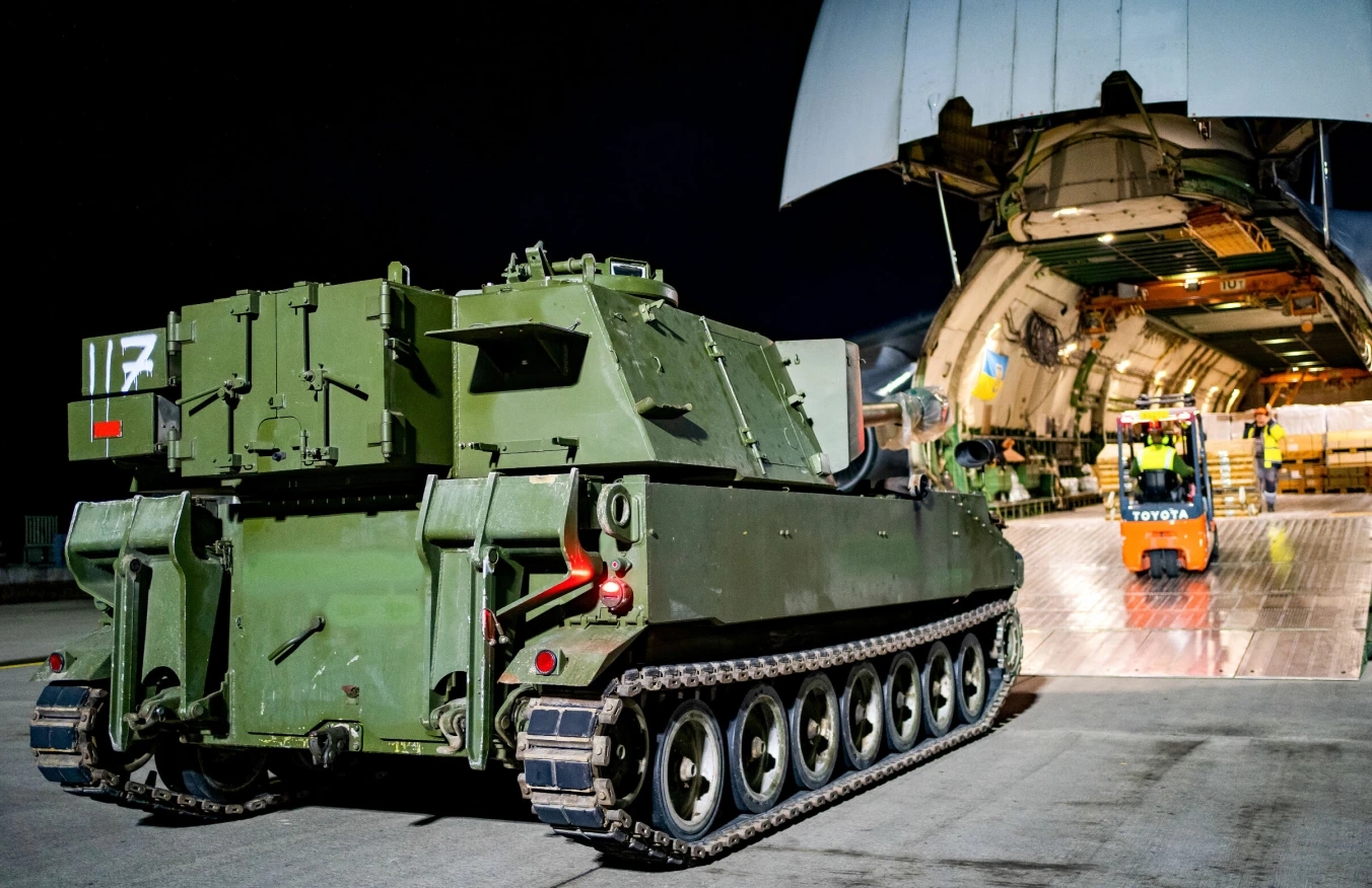 M109 SAU, piezas de repuesto y equipo de invierno: Noruega envía un nuevo paquete de ayuda militar a Ucrania M109 SAU, piezas de repuesto y equipo de invierno: Noruega envía un nuevo paquete de ayuda militar a Ucrania
