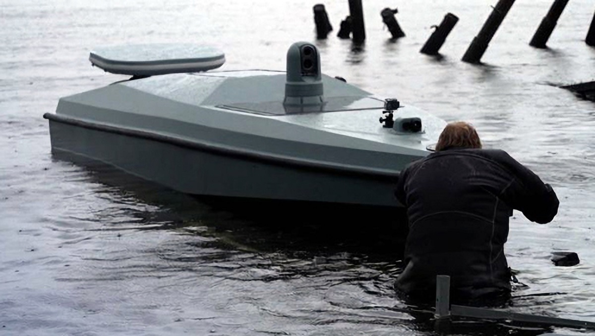 Las Fuerzas de Defensa ucranianas han mostrado en vídeo cómo los drones de ataque marítimo MAGURA cazan buques rusos en el Mar Negro