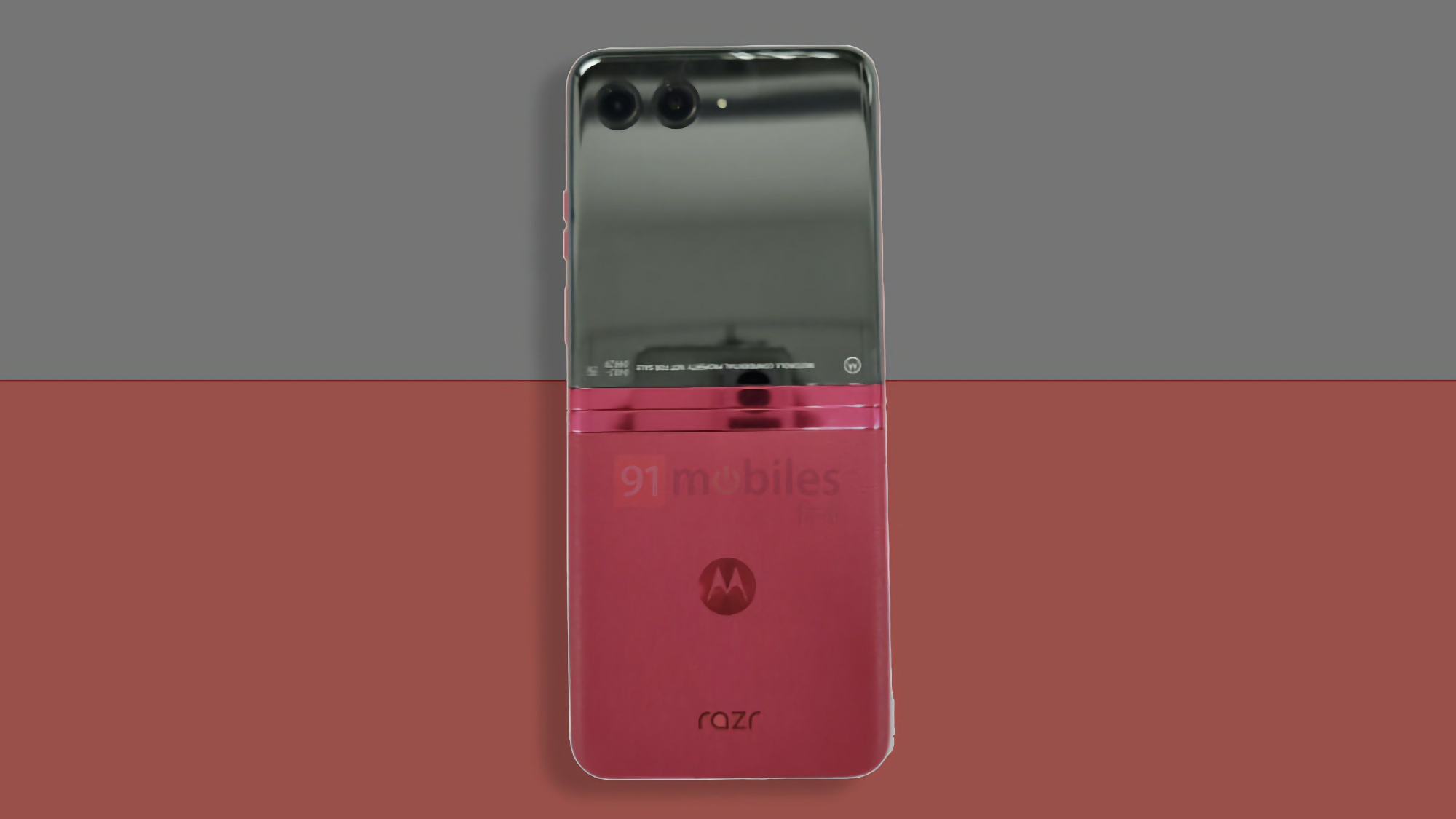 El Motorola Razr 2023 clamshell ha aparecido en imágenes El Motorola Razr 2023 clamshell ha aparecido en imágenes