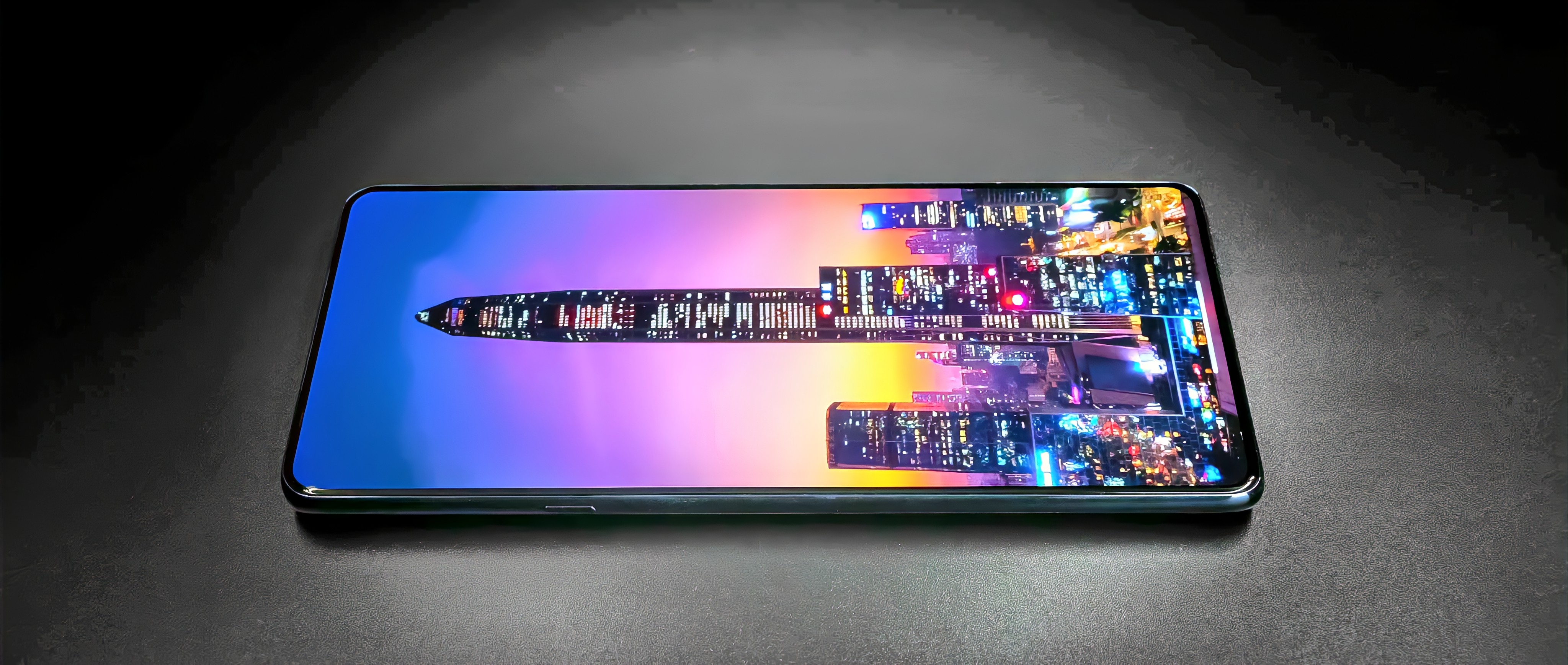 Motorola lanzará un teléfono inteligente con una cámara secundaria, será una versión especial del Moto Edge X30 Motorola lanzará un teléfono inteligente con una cámara secundaria, será una versión especial del Moto Edge X30