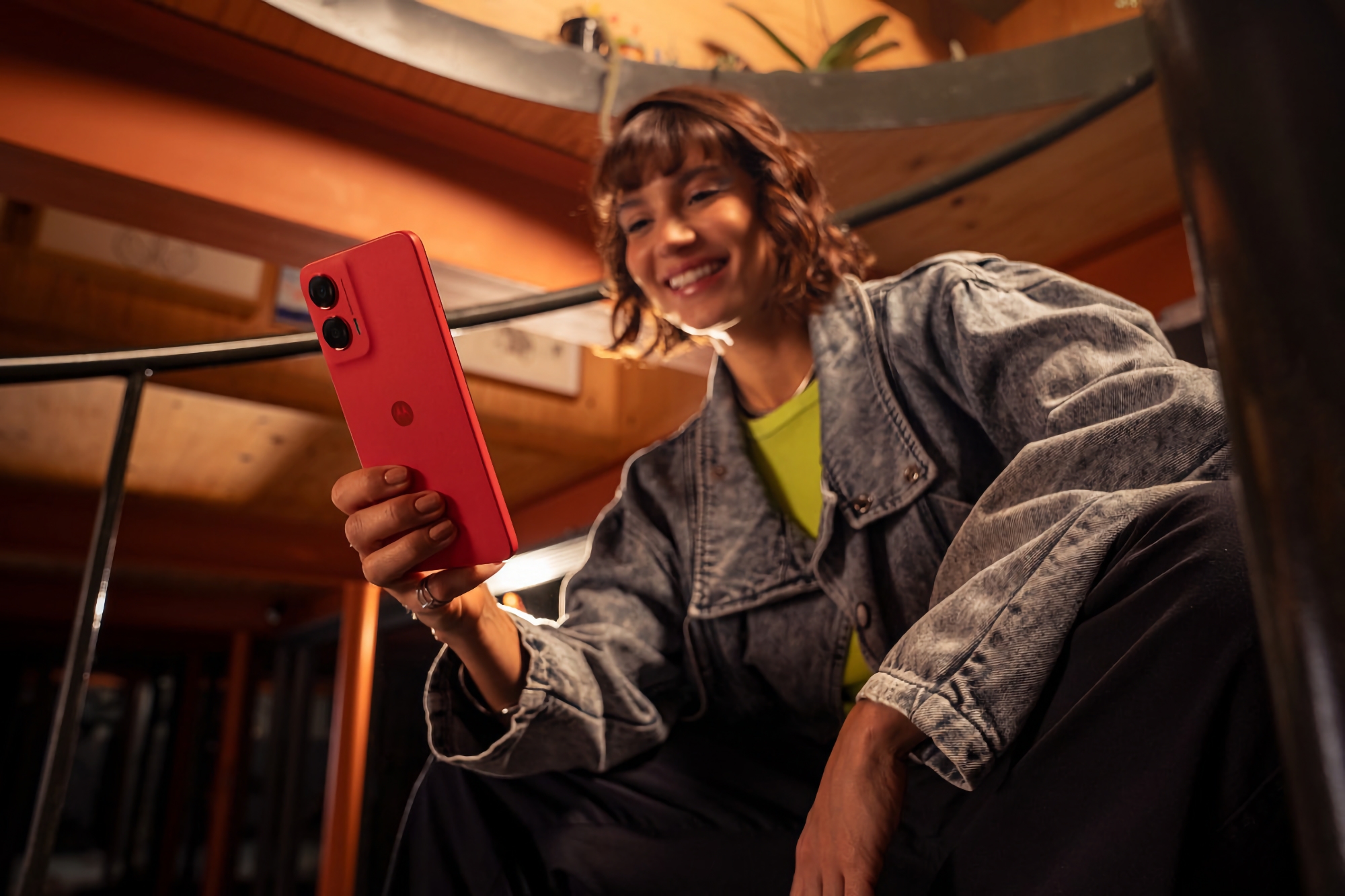 Motorola ha presentado el Moto G35 con pantalla de 120 Hz, chip Unisoc T760, cámara de 50 MP y batería de 5000 mAh por 199 euros