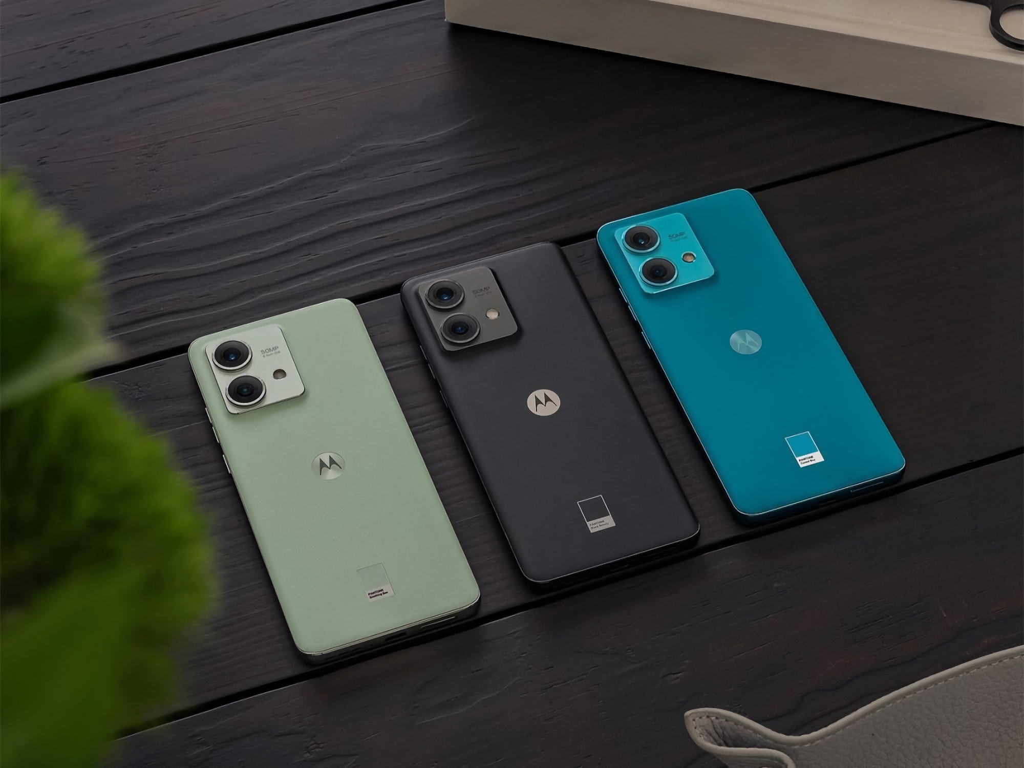Los usuarios del Motorola Edge 40 han empezado a recibir Android 14
