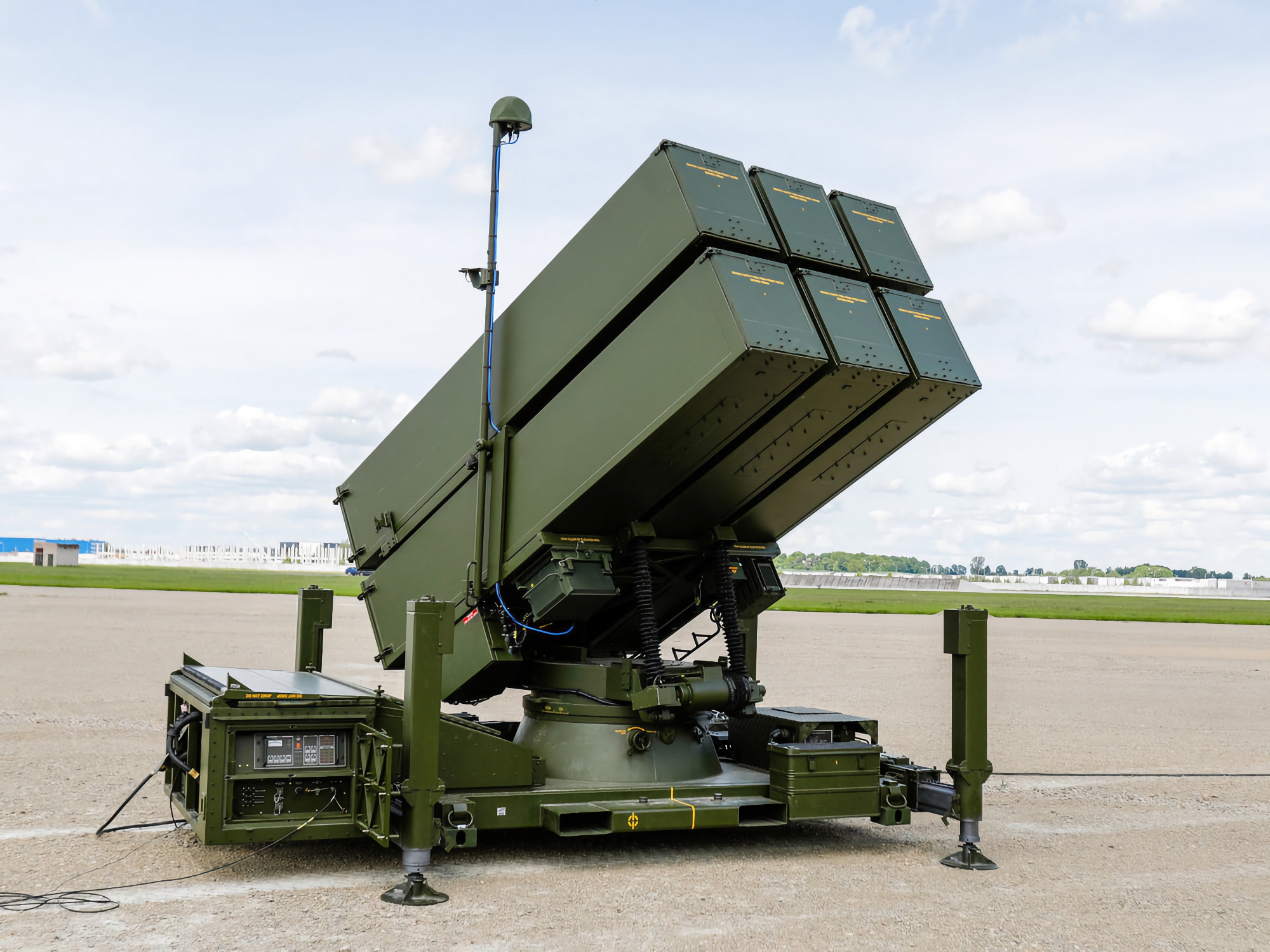 Esperando NASAMS y SAMs Hawk: La Casa Blanca prepara un nuevo paquete de ayuda militar para Ucrania con equipos de defensa aérea Esperando NASAMS y SAMs Hawk: La Casa Blanca prepara un nuevo paquete de ayuda militar para Ucrania con equipos de defensa aérea