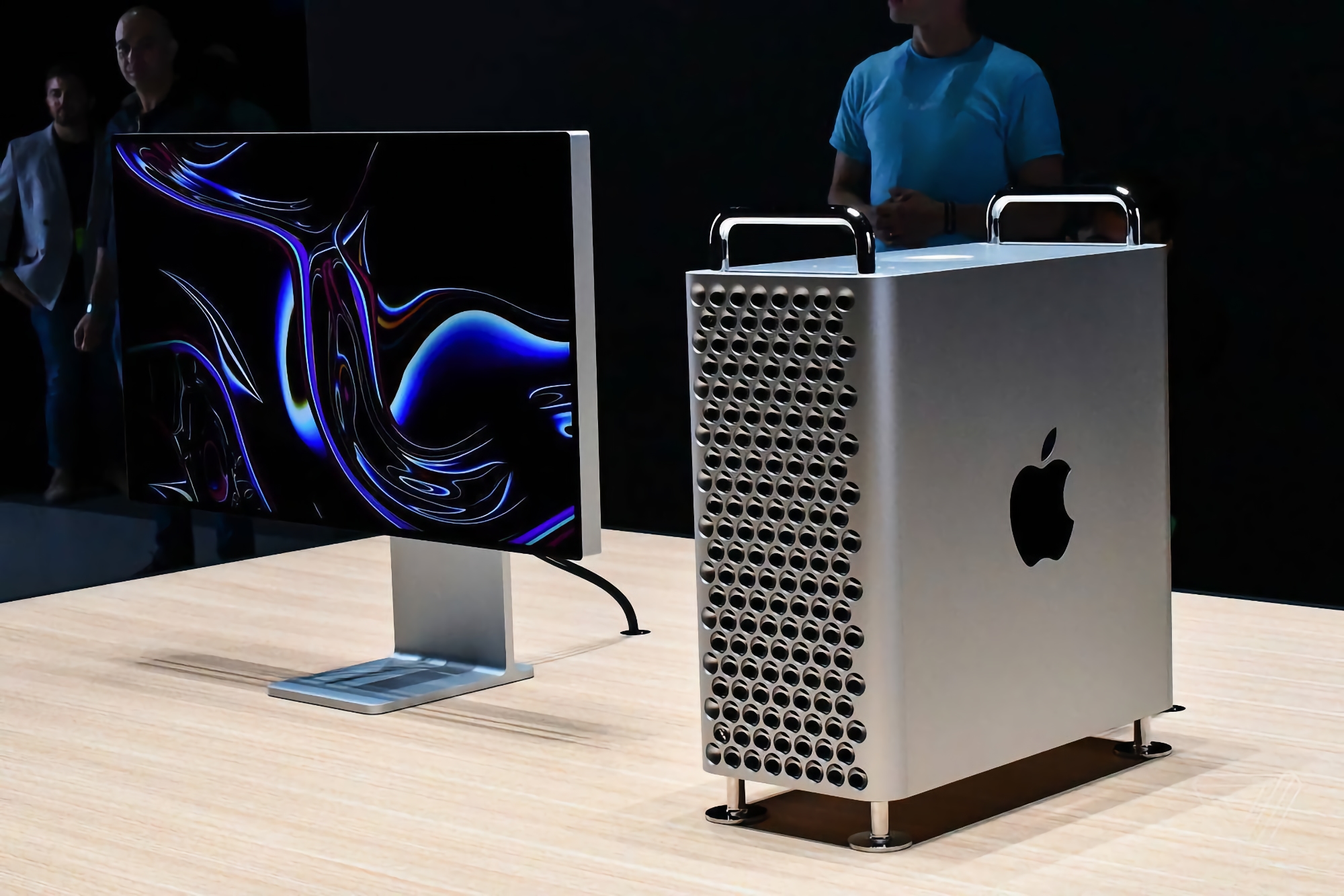 Bloomberg: Apple prueba el nuevo Mac Pro con un procesador de 24 núcleos no anunciado y 192 GB de RAM Bloomberg: Apple prueba el nuevo Mac Pro con un procesador de 24 núcleos no anunciado y 192 GB de RAM