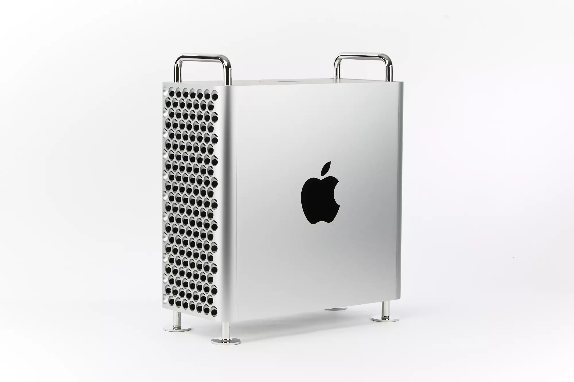 Mark Gurman: el Mac Pro con chip Apple Silicon no tendrá soporte para RAM ampliable y se parecerá al modelo actual Mark Gurman: el Mac Pro con chip Apple Silicon no tendrá soporte para RAM ampliable y se parecerá al modelo actual