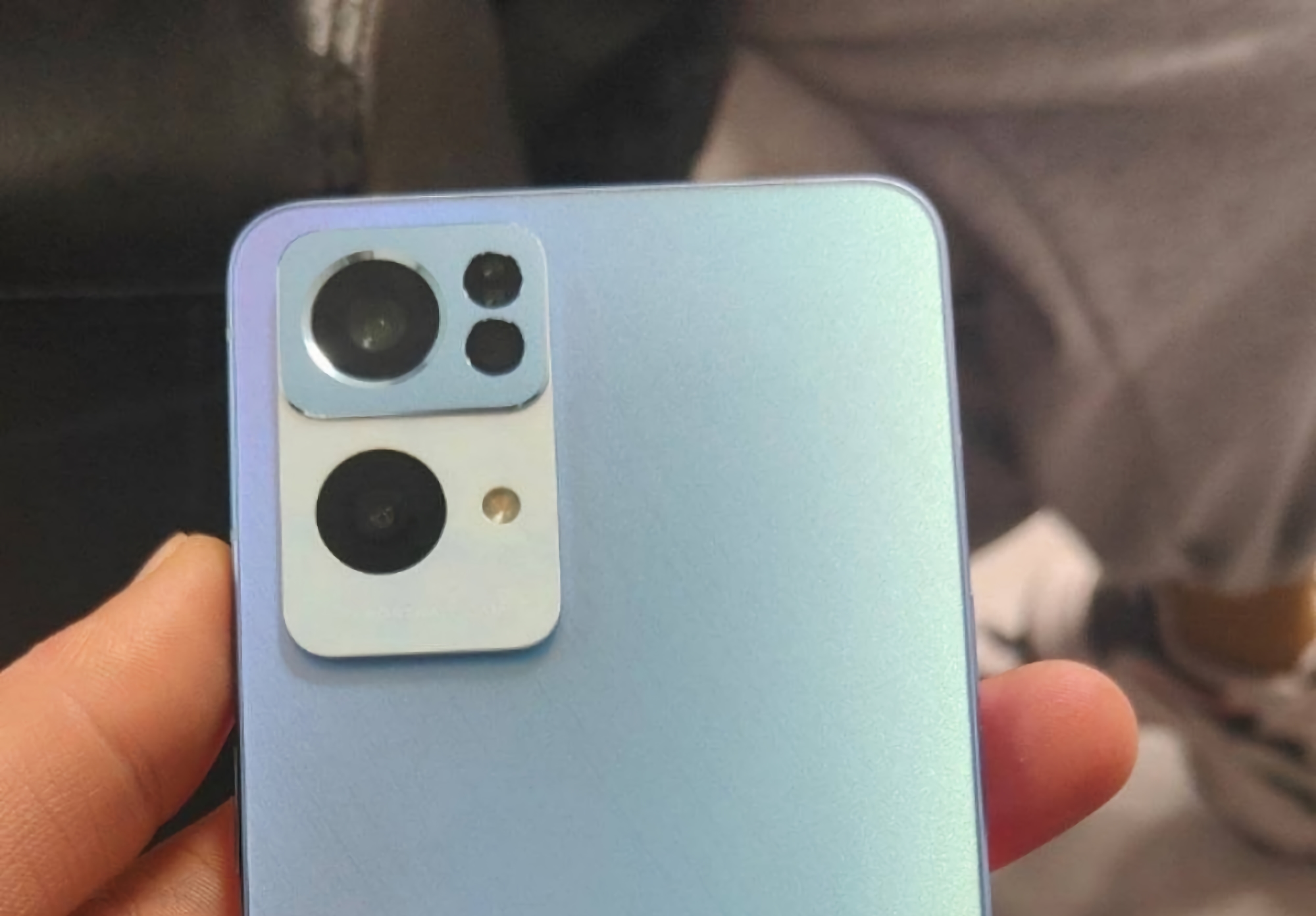 El OPPO Reno 7 ha aparecido en fotos con un nuevo diseño de cámara El OPPO Reno 7 ha aparecido en fotos con un nuevo diseño de cámara
