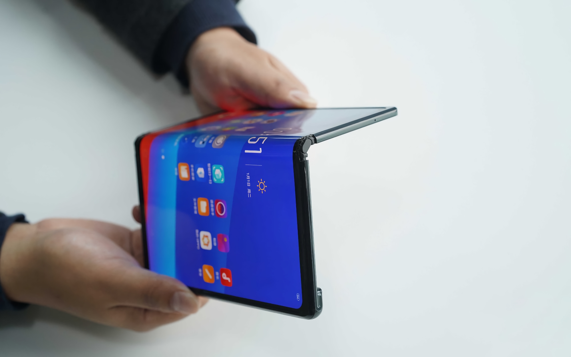 Insider: El smartphone plegable de OPPO tiene una batería de 4.500mAh con carga rápida de 65W Insider: El smartphone plegable de OPPO tiene una batería de 4.500mAh con carga rápida de 65W