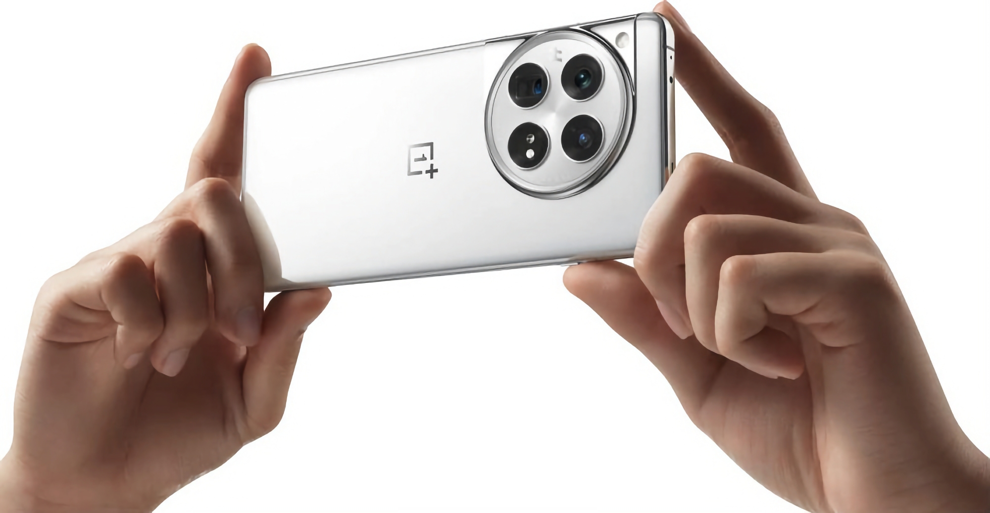 OnePlus 12 Glacial White Edition ha hecho su debut fuera de China OnePlus 12 Glacial White Edition ha hecho su debut fuera de China