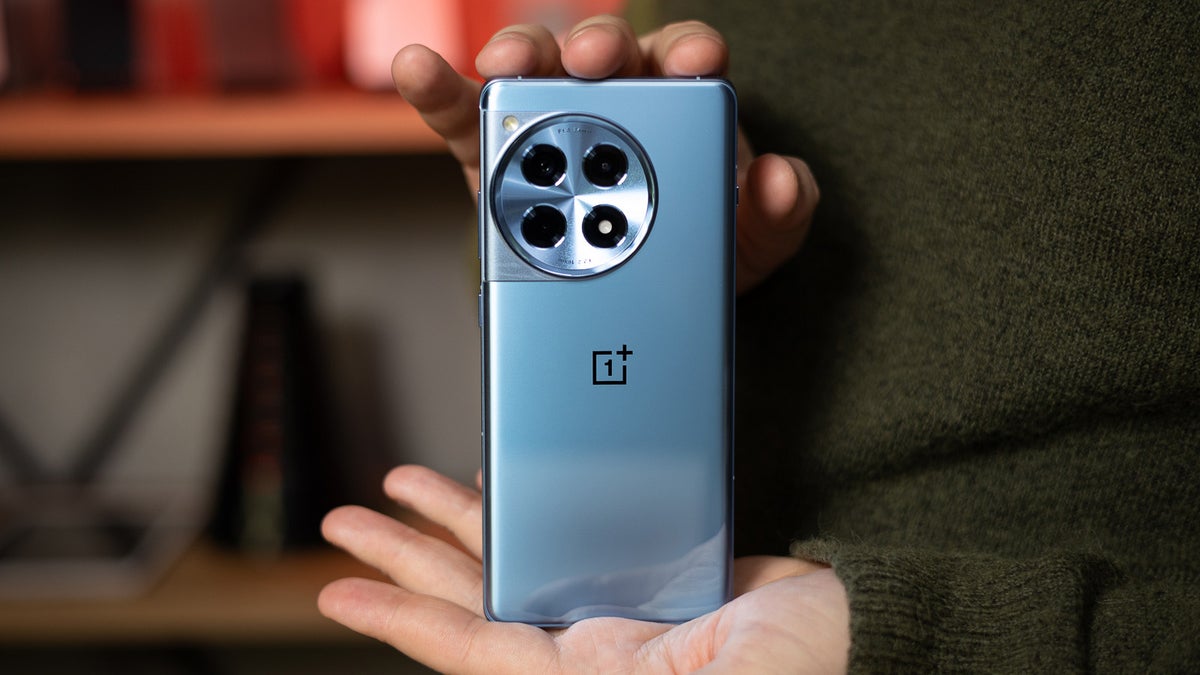 El OnePlus 12R en India recibe la actualización a OxygenOS 15 en Android 15 El OnePlus 12R en India recibe la actualización a OxygenOS 15 en Android 15