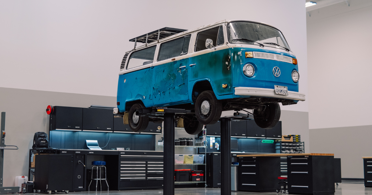 Revive una Leyenda: ¡El Volkswagen T2 'Azul' Está de Vuelta!