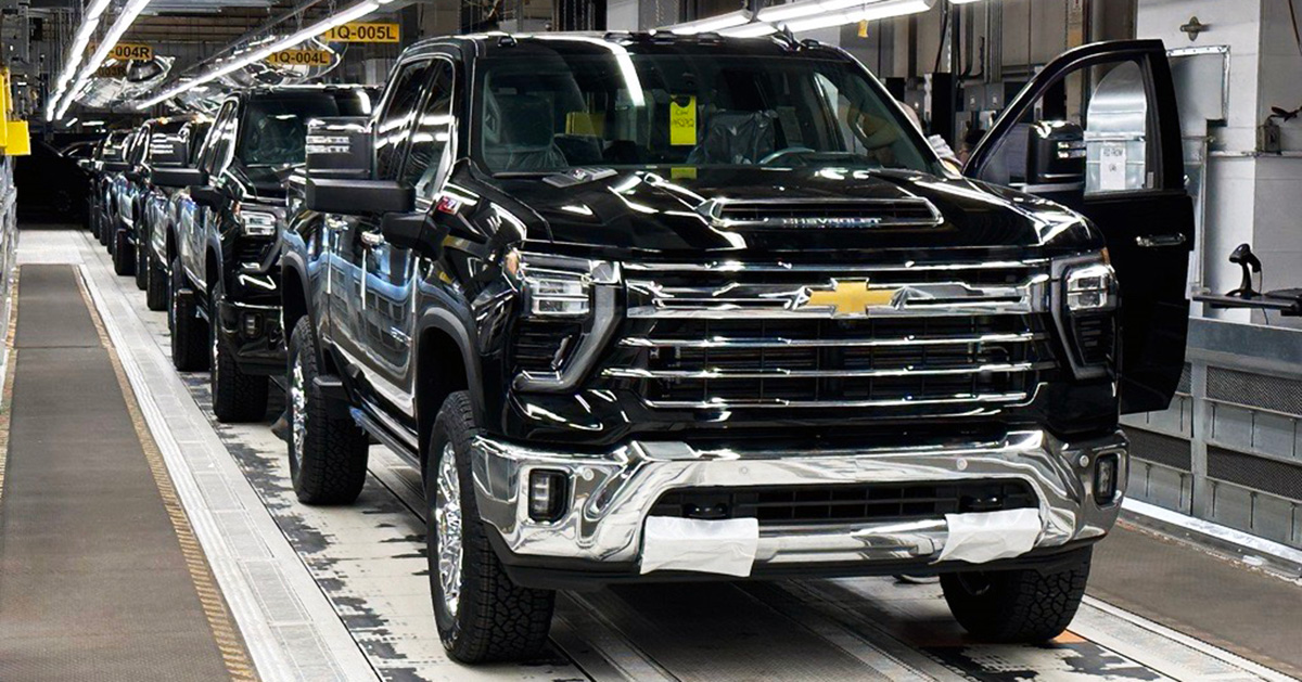 Técnicas de producción en Oshawa Assembly: Cada detalle cuenta para el Chevrolet Silverado Planta de Montaje de Oshawa: Cómo se fabrica en Canadá el legendario Chevrolet Silverado