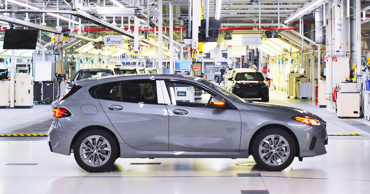 BMW ha enseñado a los coches a circular por la fábrica sin conductor: ¿qué significa esto para la fabricación? BMW ha enseñado a los coches a circular por la fábrica sin conductor: ¿qué significa esto para la fabricación?