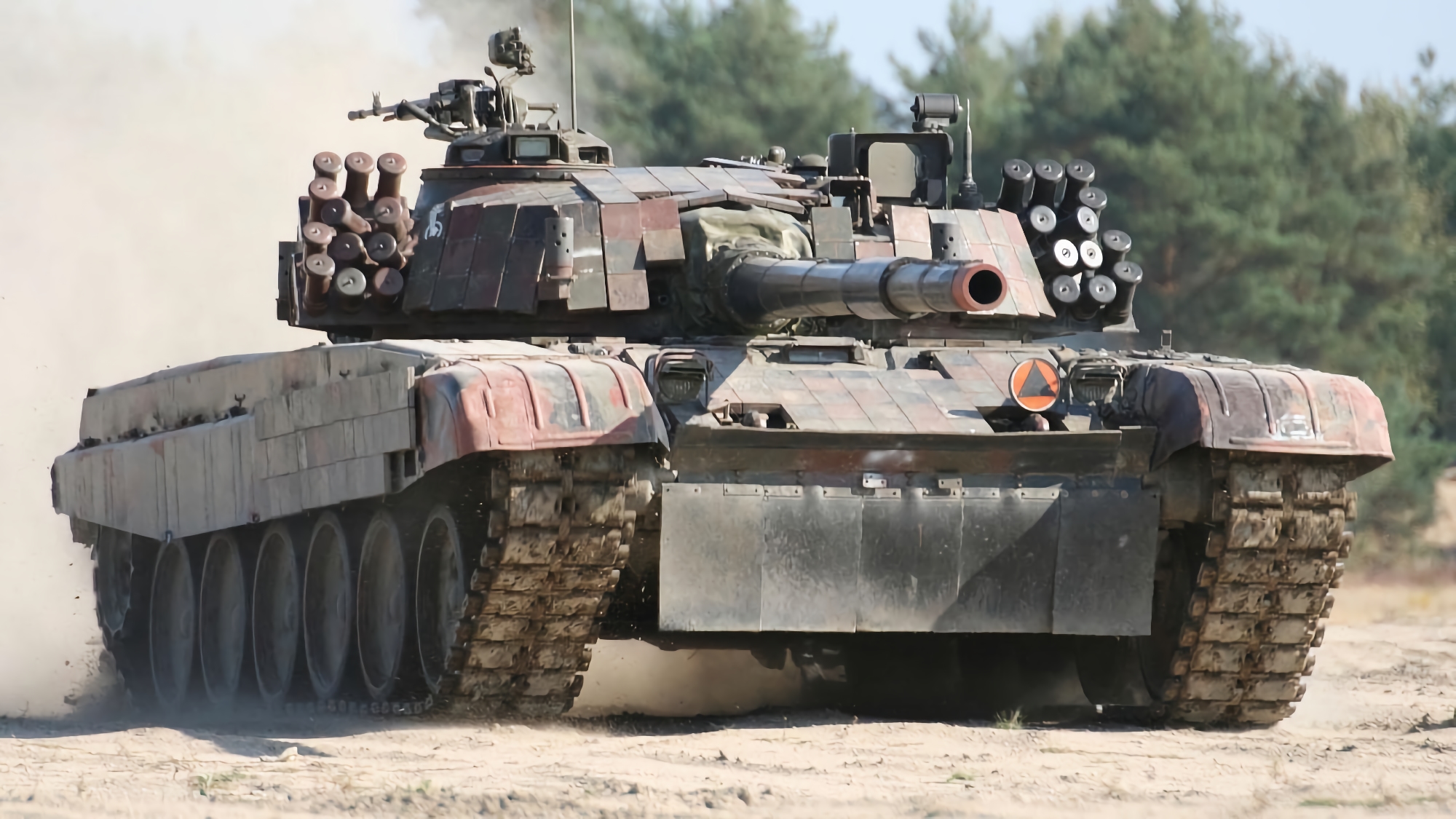 Rumor: Polonia recibirá unos 300 tanques Abrams de EE.UU. y dará a Ucrania 232 tanques PT-91 Rumor: Polonia recibirá unos 300 tanques Abrams de EE.UU. y dará a Ucrania 232 tanques PT-91