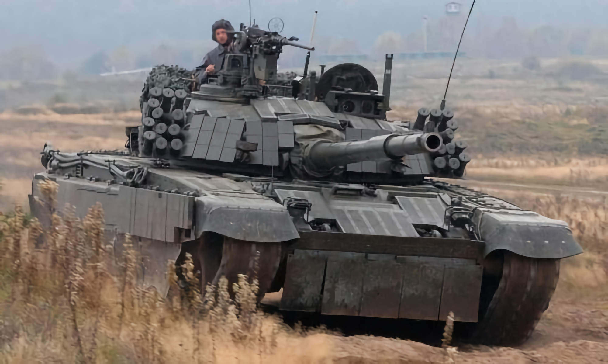 Andrzej Duda: Desde el comienzo de la guerra total, Polonia ha transferido a Ucrania más de 260 tanques T-72, MANPADS Piorun, SAU Krab y otro armamento por valor de más de 2.000 millones de dólares.