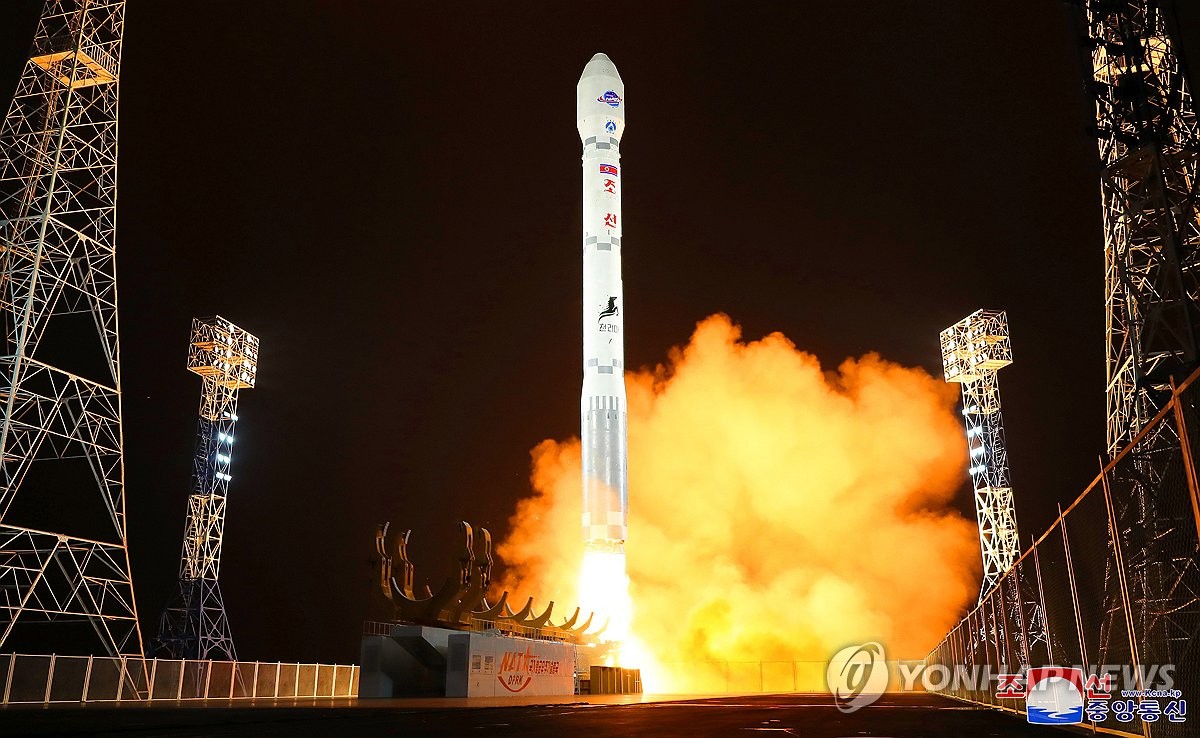 Un misil norcoreano explotó junto con un satélite espía para vigilar objetivos militares Un misil norcoreano explotó junto con un satélite espía para vigilar objetivos militares