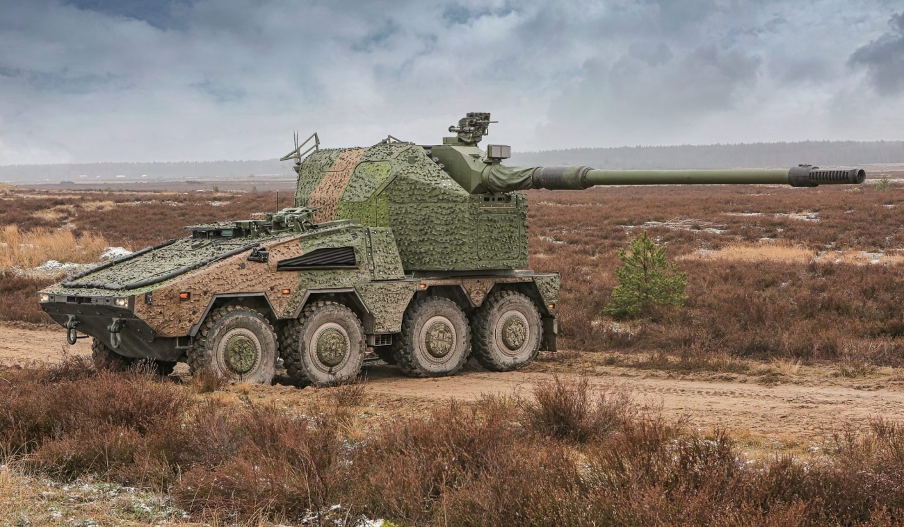 Ya es oficial: Alemania entregará a Ucrania el RCH 155 SAU basado en el vehículo blindado GTK Boxer con una torreta PzH 2000 y un alcance de fuego de hasta 54 km. Ya es oficial: Alemania entregará a Ucrania el RCH 155 SAU basado en el vehículo blindado GTK Boxer con una torreta PzH 2000 y un alcance de fuego de hasta 54 km.