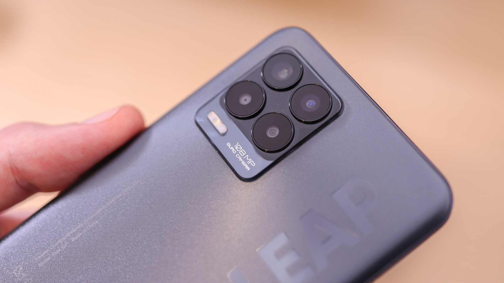 La red filtró las características de la cámara del teléfono inteligente Realme 9 Pro + La red filtró las características de la cámara del teléfono inteligente Realme 9 Pro +