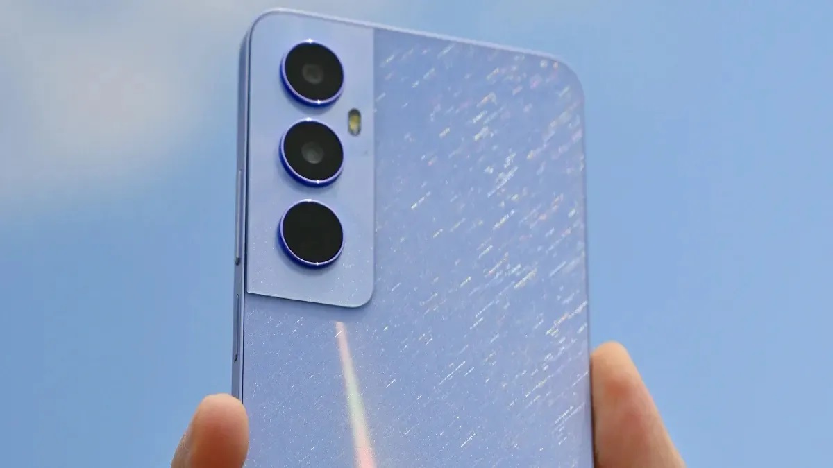 Realme prepara el lanzamiento del smartphone Realme C65 con un diseño inspirado en el Galaxy S22: lo que se sabe Realme prepara el lanzamiento del smartphone Realme C65 con un diseño inspirado en el Galaxy S22: lo que se sabe