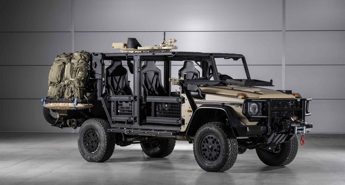 Alemania y los Países Bajos comprarán hasta 3.058 todoterrenos de combate Rheinmetall Caracal basados en la Clase G de Mercedes-Benz por un coste de hasta 1.900 millones de euros. Alemania y los Países Bajos comprarán hasta 3.058 todoterrenos de combate Rheinmetall Caracal basados en la Clase G de Mercedes-Benz por un coste de hasta 1.900 millones de euros.