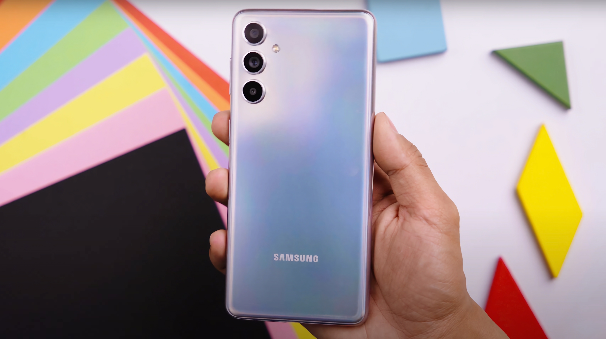 Un vídeo del smartphone Samsung Galaxy F54, aún sin anunciar, ha aparecido en YouTube Un vídeo del smartphone Samsung Galaxy F54, aún sin anunciar, ha aparecido en YouTube