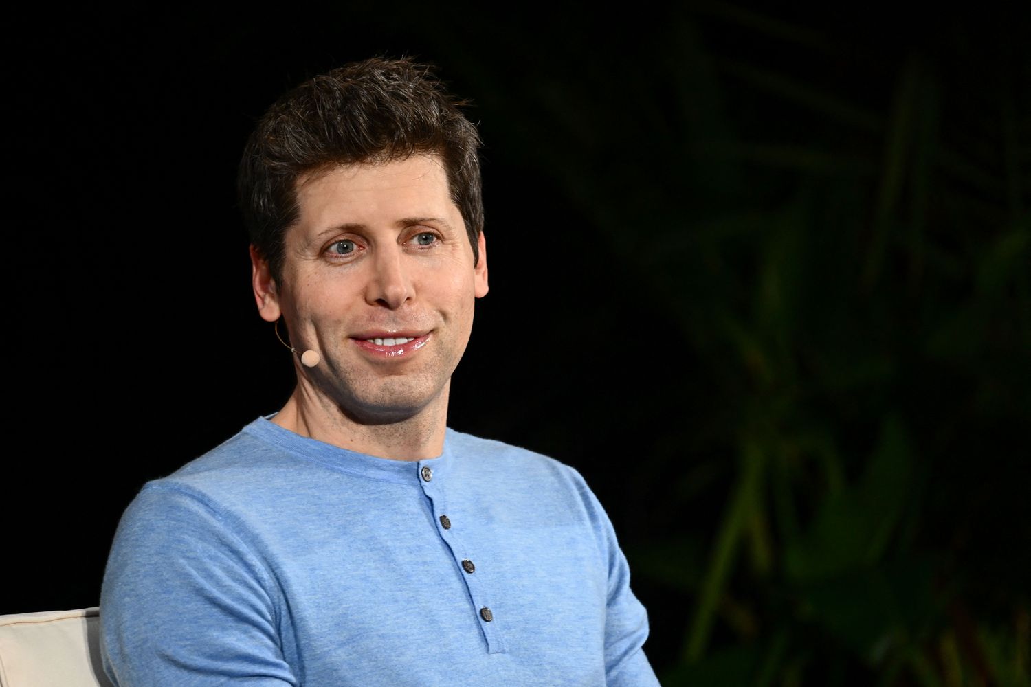 El iPhone de Sam Altman dejó de funcionar tras conocerse su despido de OpenAI El iPhone de Sam Altman dejó de funcionar tras conocerse su despido de OpenAI