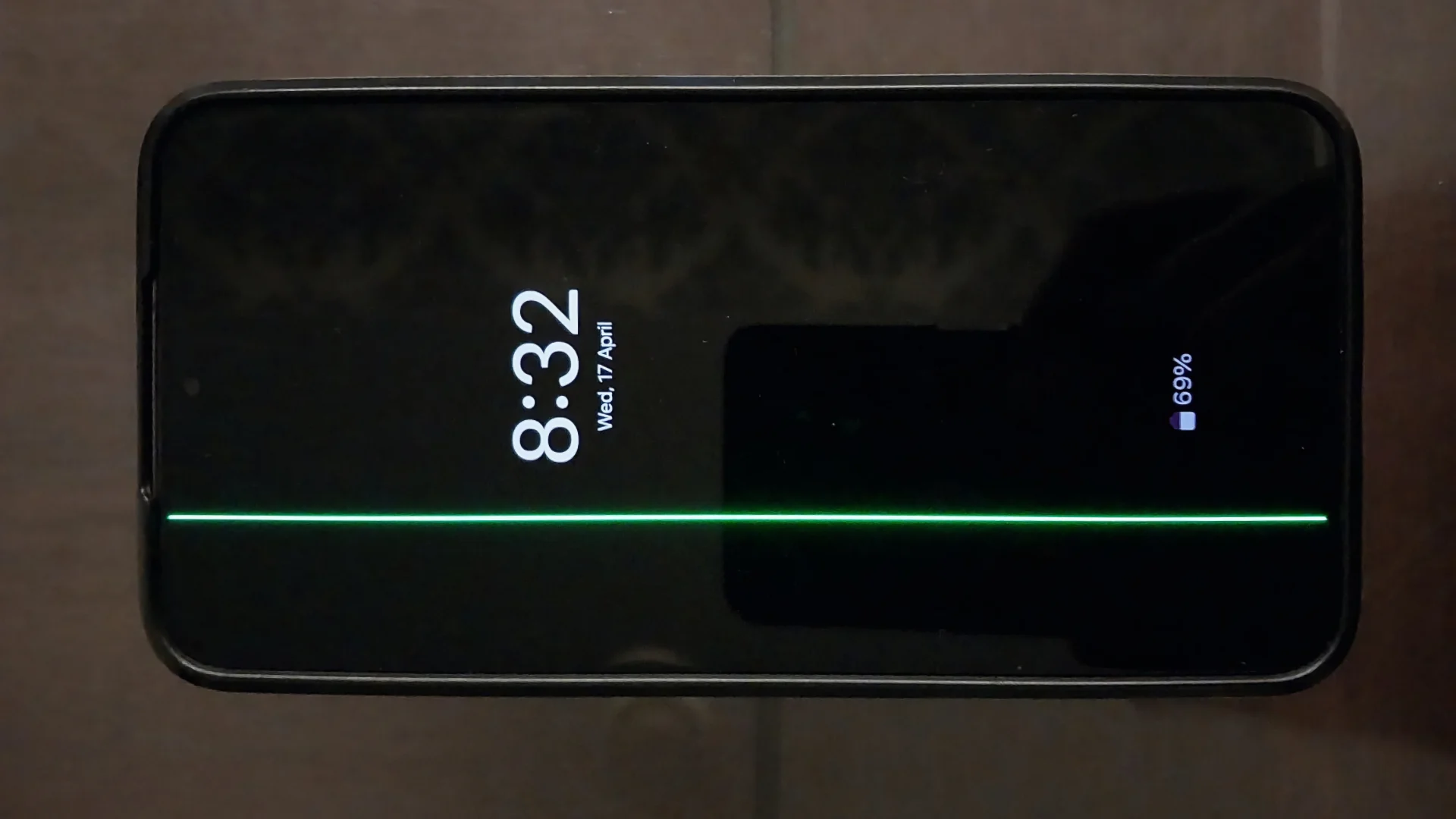 Los smartphones Samsung más antiguos empezaron a mostrar líneas de colores en la pantalla tras una actualización de software Los smartphones Samsung más antiguos empezaron a mostrar líneas de colores en la pantalla tras una actualización de software