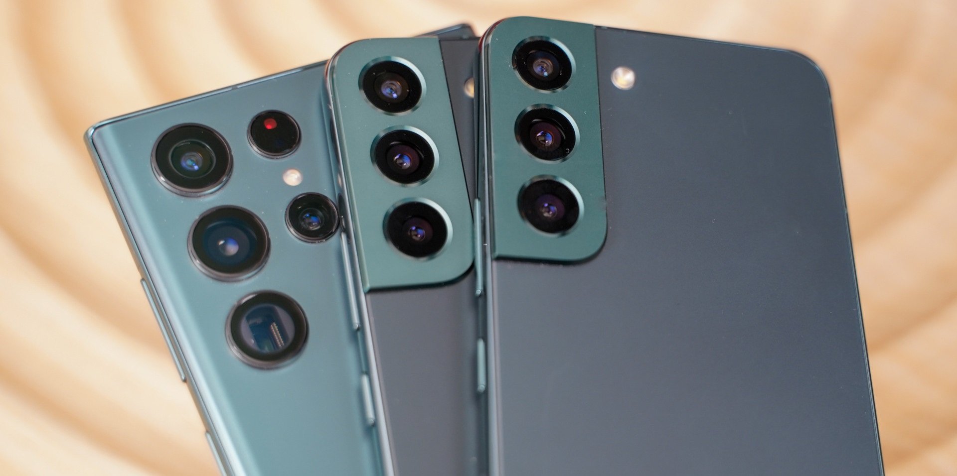 En los EE. UU., la alta demanda del Samsung Galaxy S22 Ultra generó escasez: no todos recibirán un teléfono inteligente a tiempo En los EE. UU., la alta demanda del Samsung Galaxy S22 Ultra generó escasez: no todos recibirán un teléfono inteligente a tiempo