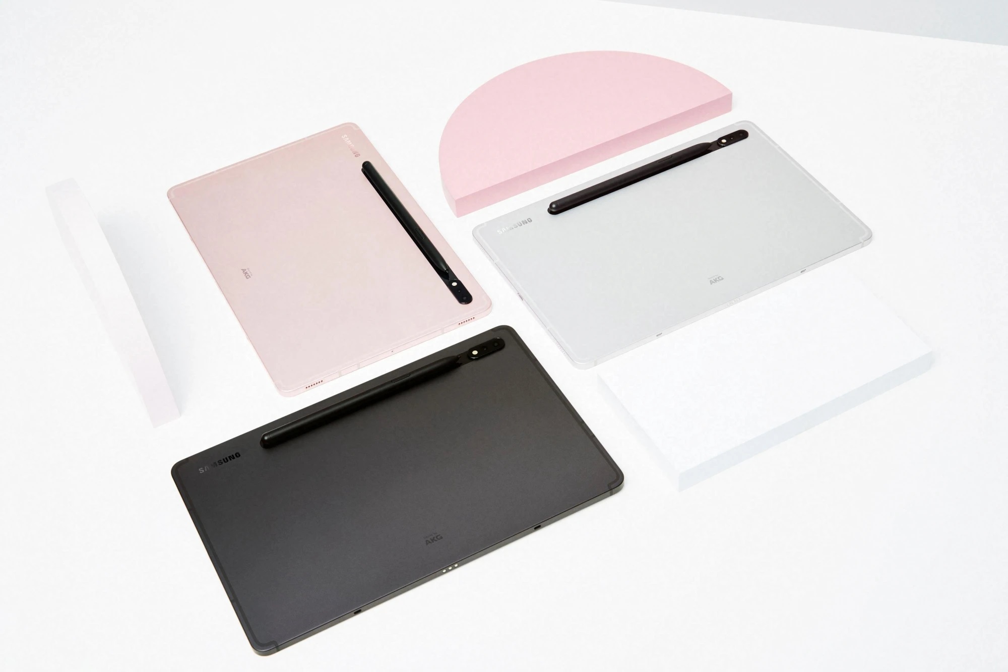 Samsung Galaxy Tab S8+: punto óptimo con pantalla de 12.4", batería de 10090 mAh y desde $900 Samsung Galaxy Tab S8+: punto óptimo con pantalla de 12.4", batería de 10090 mAh y desde $900