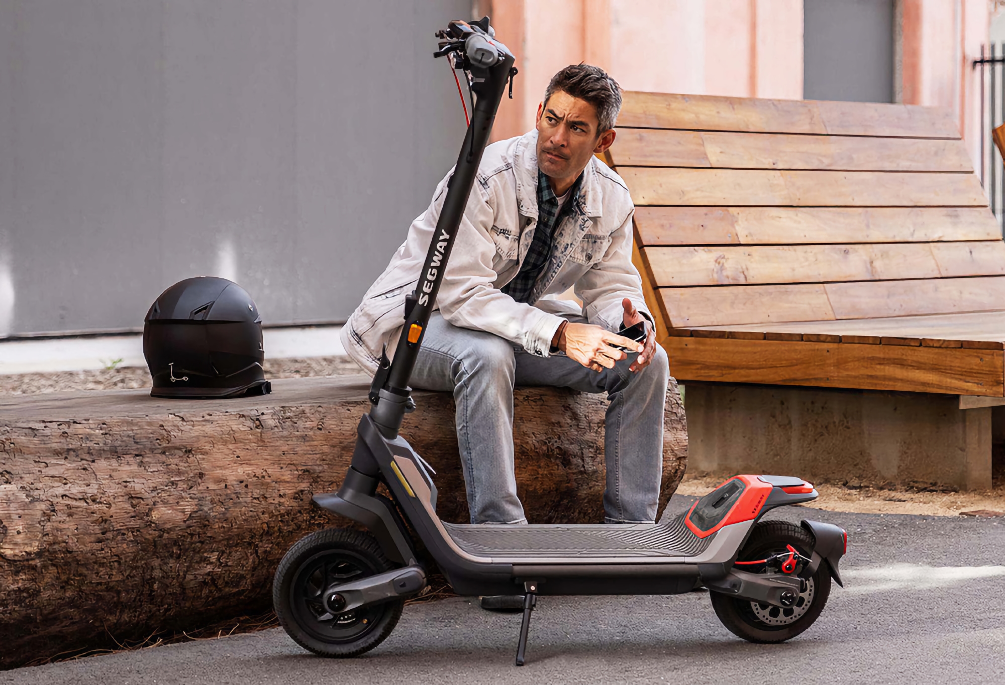Segway KickScooter P100S: patinete eléctrico con 100 km de autonomía, NFC, puerto de carga USB-C y velocidad máxima de 48 km/h Segway KickScooter P100S: patinete eléctrico con 100 km de autonomía, NFC, puerto de carga USB-C y velocidad máxima de 48 km/h