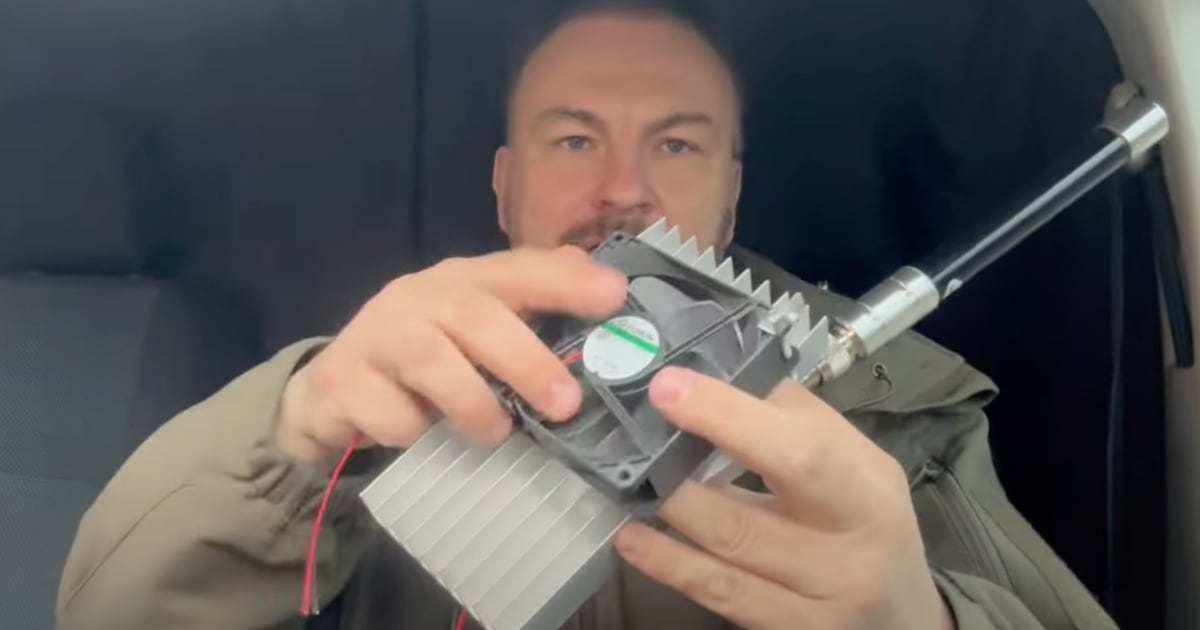 Serhii "Flash" contó en qué consiste y cómo funciona una "trinchera" o pequeño dispositivo de guerra electrónica (vídeo)