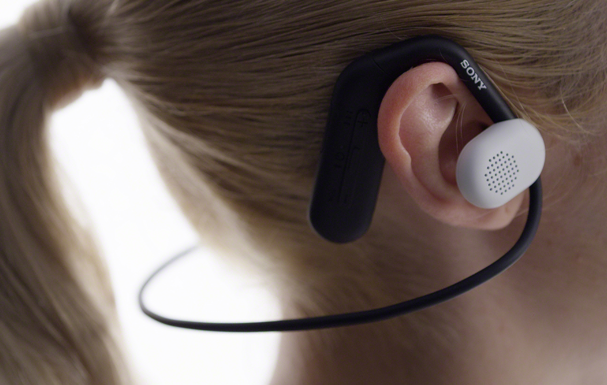 Sony Float Run: los originales auriculares "externos" para deportistas que ni siquiera necesitan estar en los oídos Sony Float Run: los originales auriculares "externos" para deportistas que ni siquiera necesitan estar en los oídos