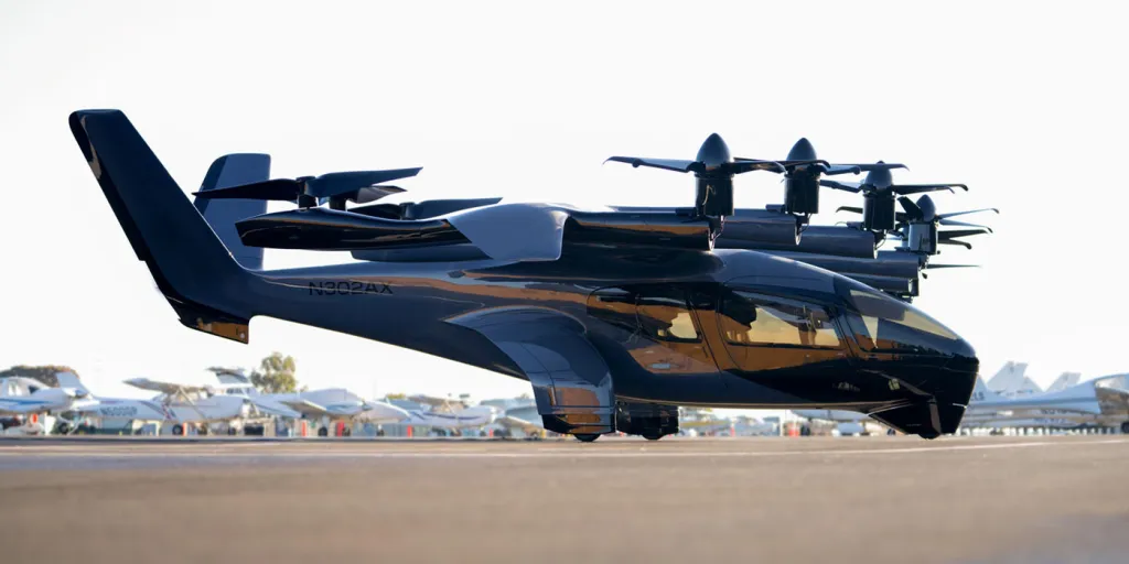 Las Fuerzas Aéreas de EE.UU. han encargado hasta seis taxis aéreos eléctricos Archer Aviation Midnight por 142 millones de dólares. Las Fuerzas Aéreas de EE.UU. han encargado hasta seis taxis aéreos eléctricos Archer Aviation Midnight por 142 millones de dólares.